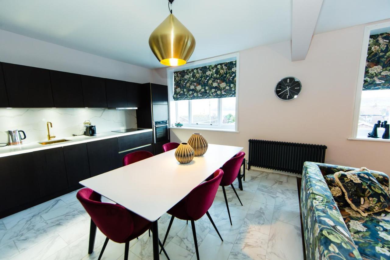 Rounton Villa By Maison Parfaite - Hot Tub - Sea Views - Parking Robin Hood's Bay Zewnętrze zdjęcie